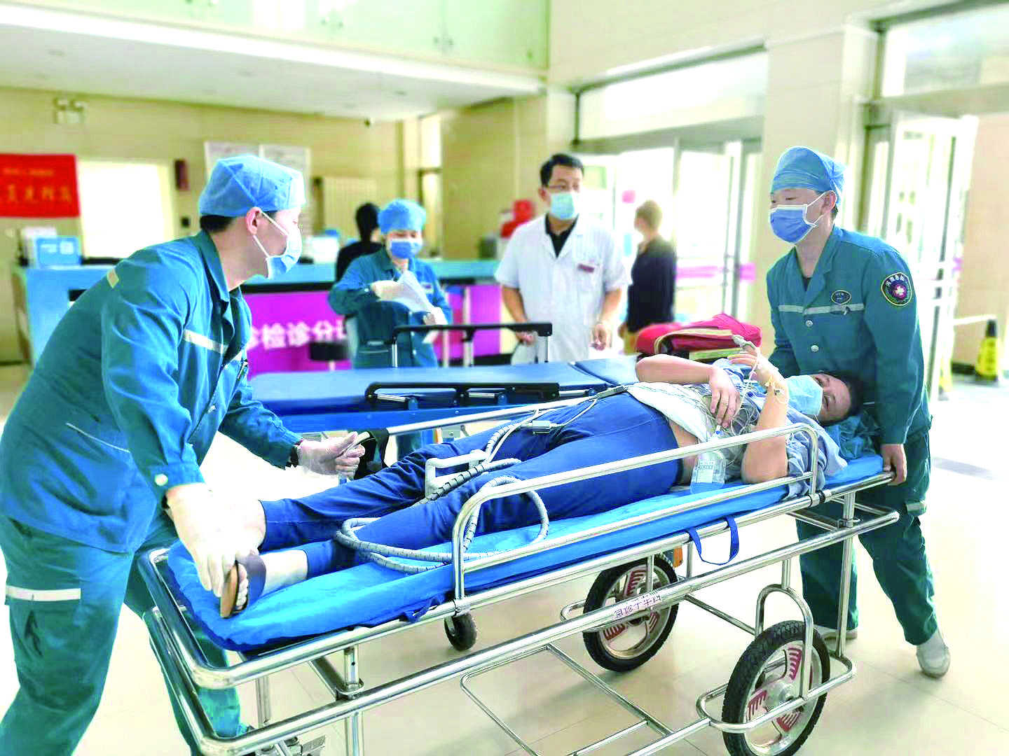 未来医疗 浙大一院 智慧医院_九安医疗 智慧医疗_浙大一院冯智英