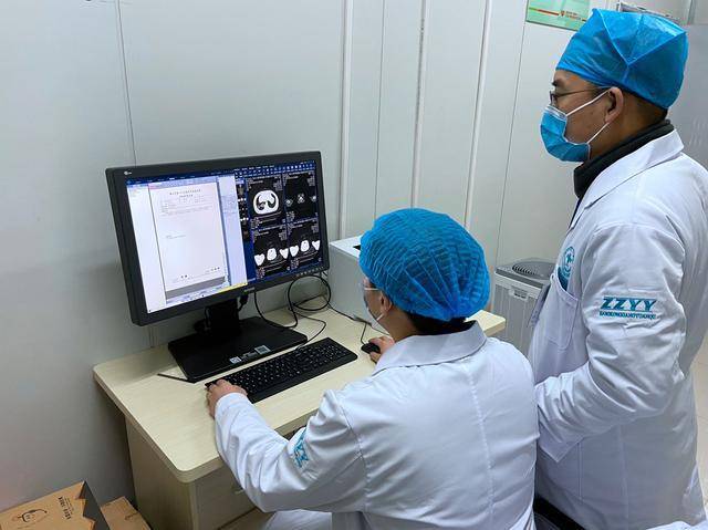 隆胸假体取出问诊藝星_北京纹眉艺星问诊_自动问诊