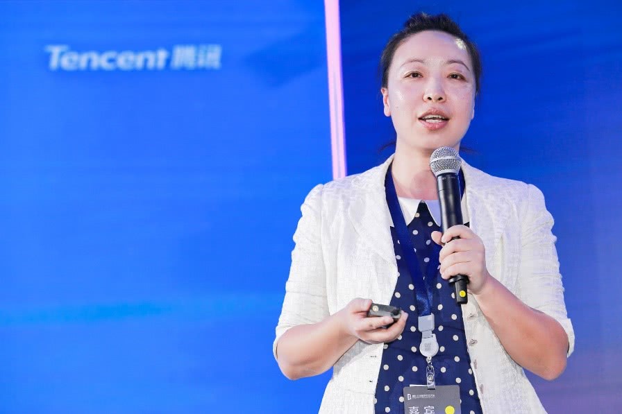 智能问答助手、3D可视化展示，腾讯医典黑科技助力科普更有温度